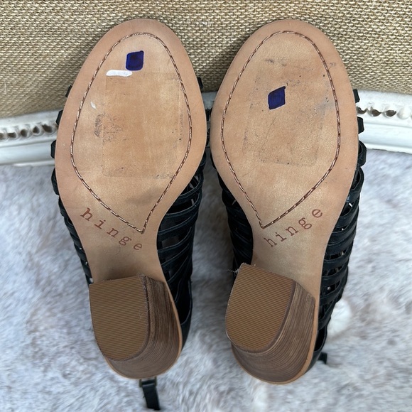 Hinge | Black Leather Woven Sandals with Stacked Heels - Picture 11 of 13